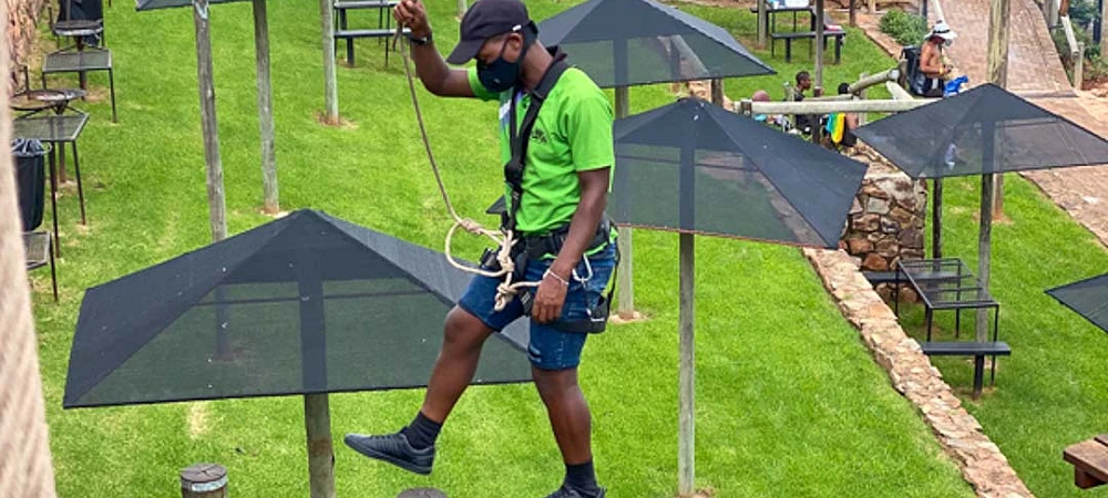 Chimp & Zee - Pines Resort - Rope Course