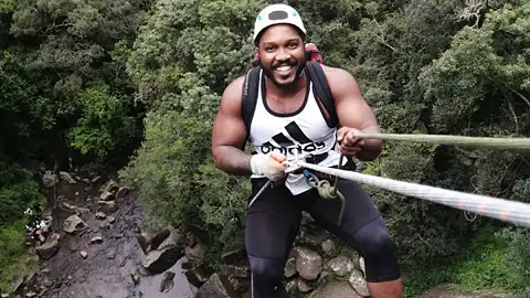 Hogsback Adventures - Abseiling