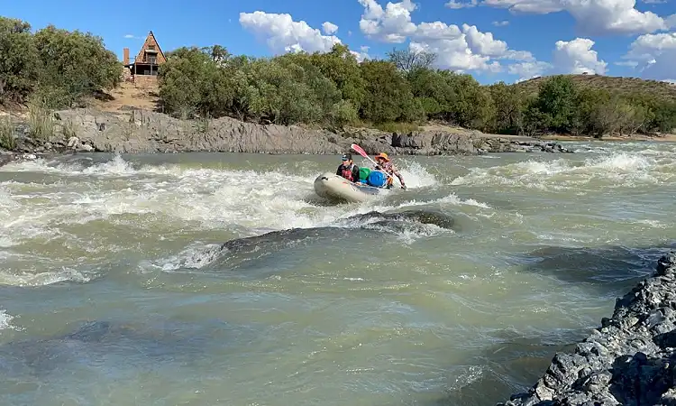 Adventure Kayaking - Orange River Paddling