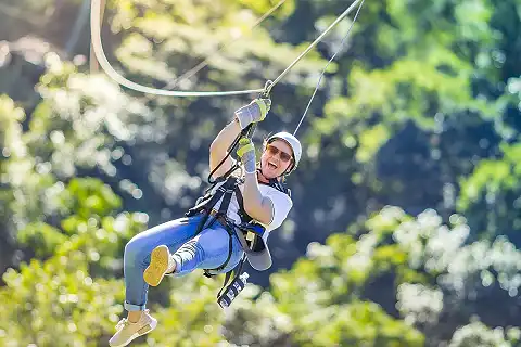 Adventure Valley - Parazip