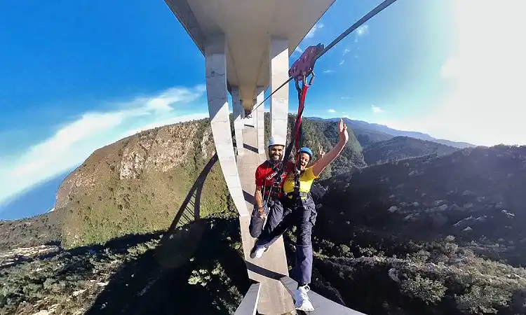 Face Adrenalin - Bridge Walk