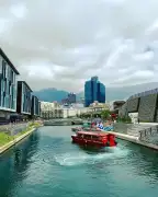 Canal Boat Trips