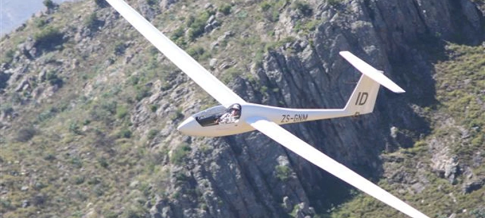 Cape Gliding Club - Gliding