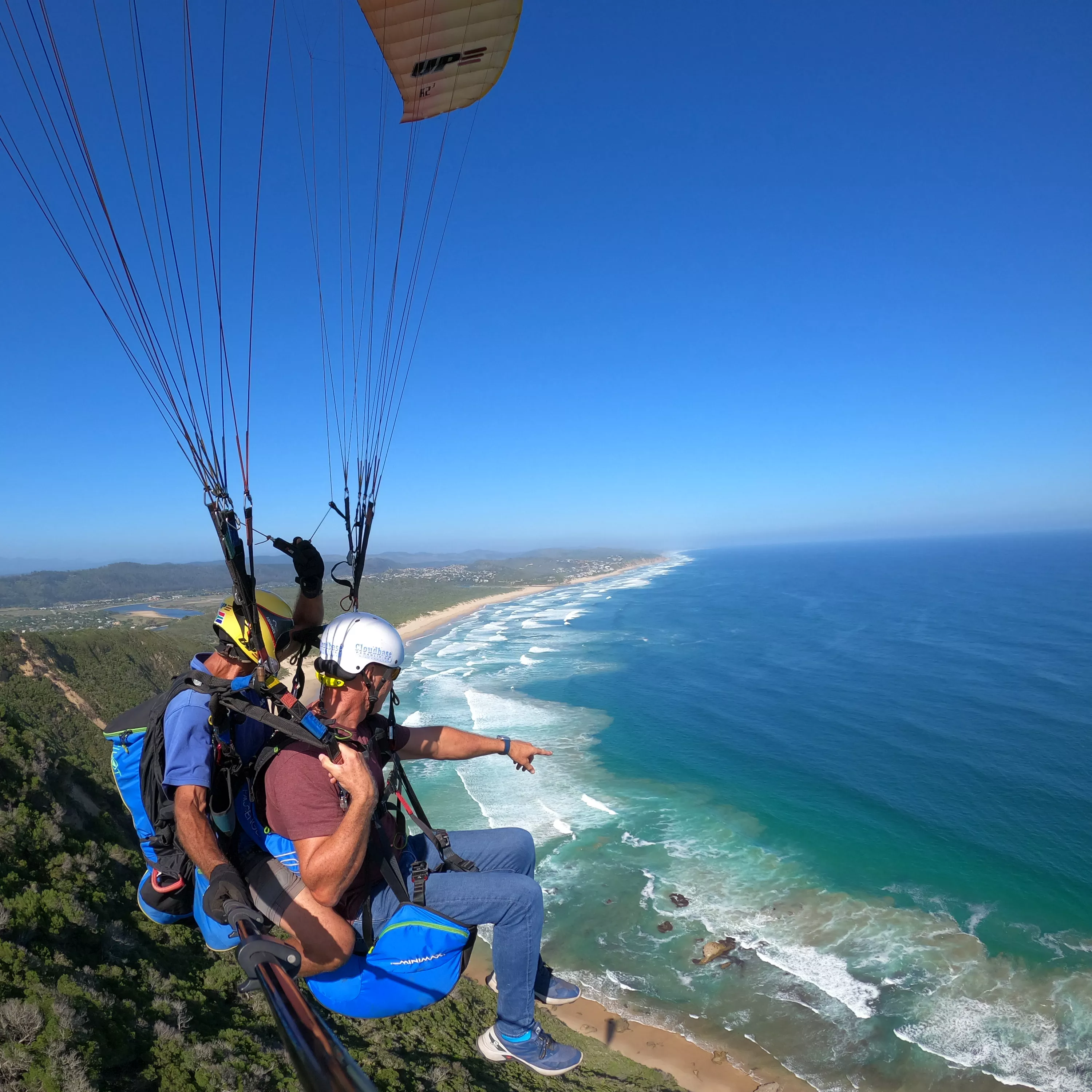 Learn to Paraglide with Cloudbase Paragliding