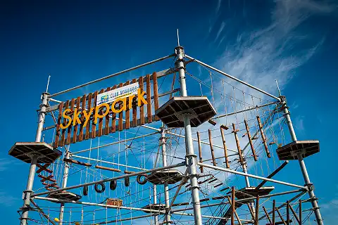 Chimp & Zee - Club Mykonos Skypark - Rope Course