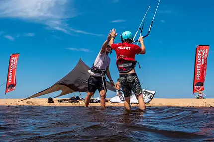 Fruitloops - Kitesurfing