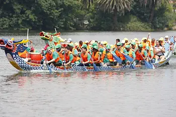 Dragon Boat Racing