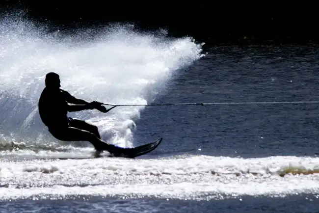 Waterskiing