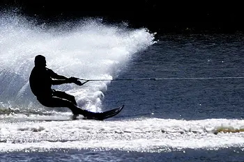 Waterskiing