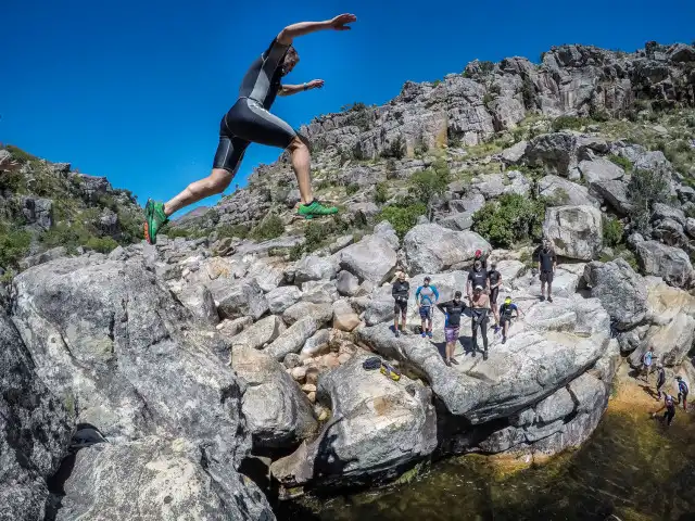 Kloofing