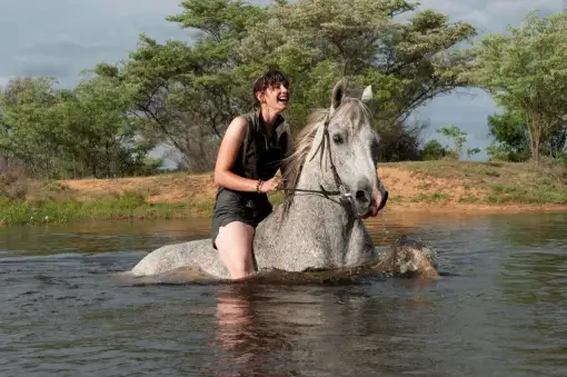 Horizon Horseback - Horse Safaris