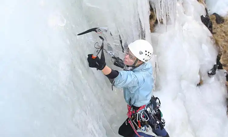 Peak High Mountaineering - Ice Climbing
