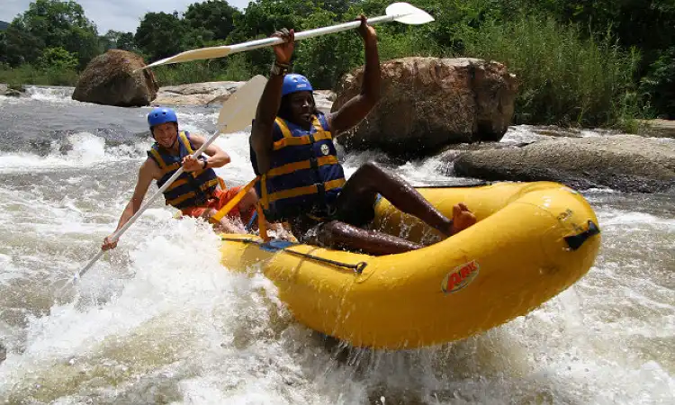 Induna Adventures - River rafting on the Sabie River near Hazyview