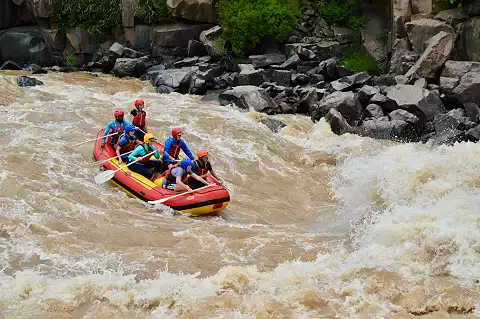 Itchyfeet SA - Tugela River Rafting