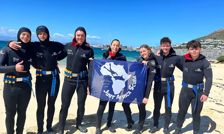 Just Africa Scuba - Scuba Diving