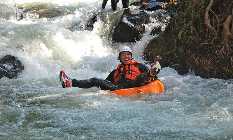 Kestell Adventure offers tubing near Sabie.