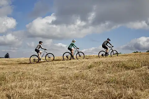 Misty Mountain Meanders - Bicycle Tours
