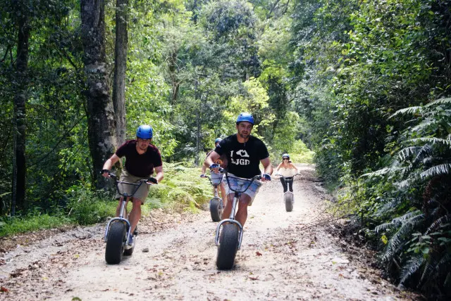 Scootours
