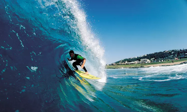 Learn to Surf Plett - Surfing
