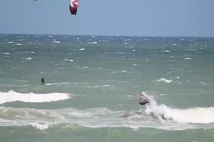 J Bay Wind - Kitesurfing
