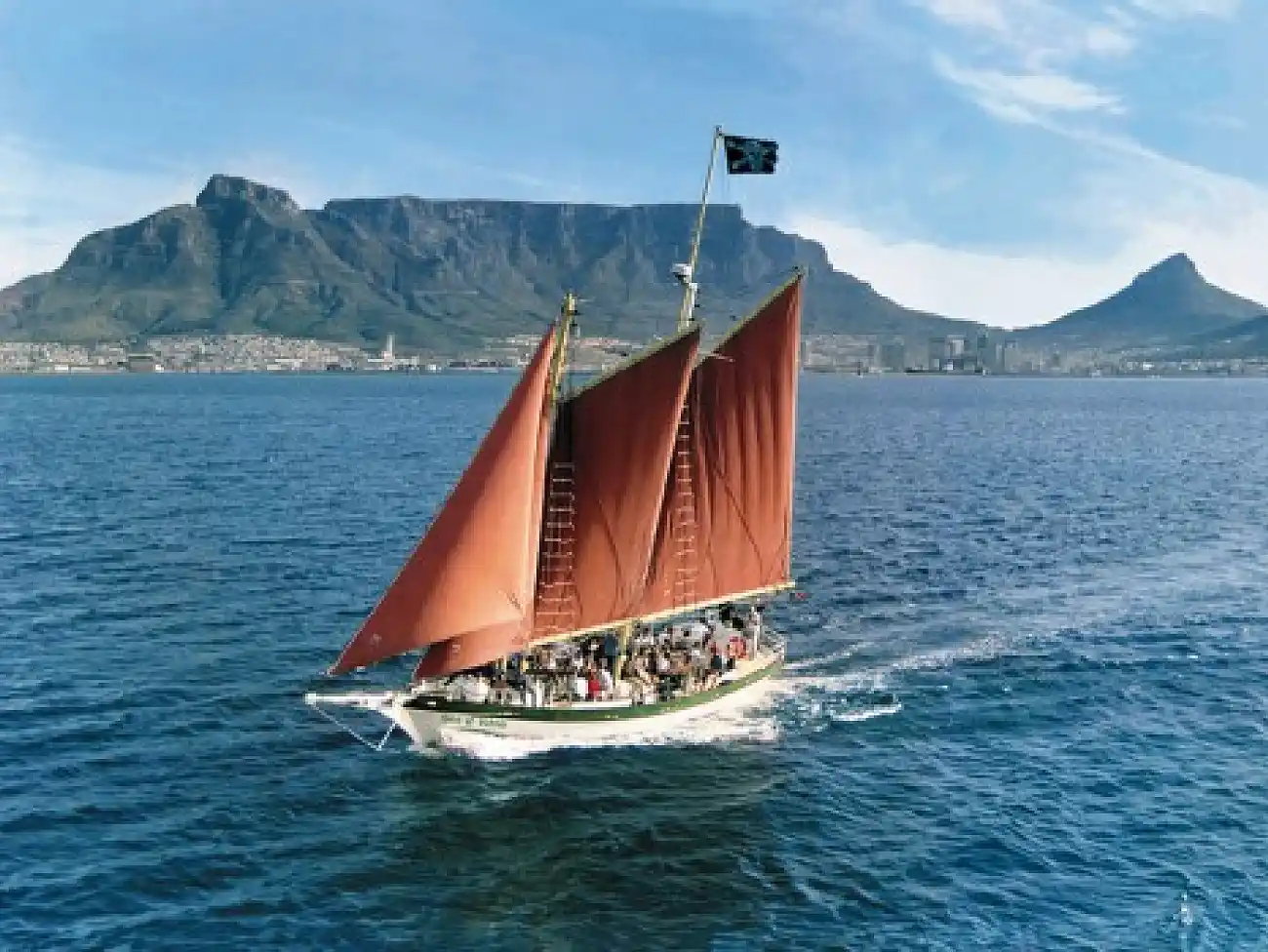 Boat Trips at the V & A Waterfront
