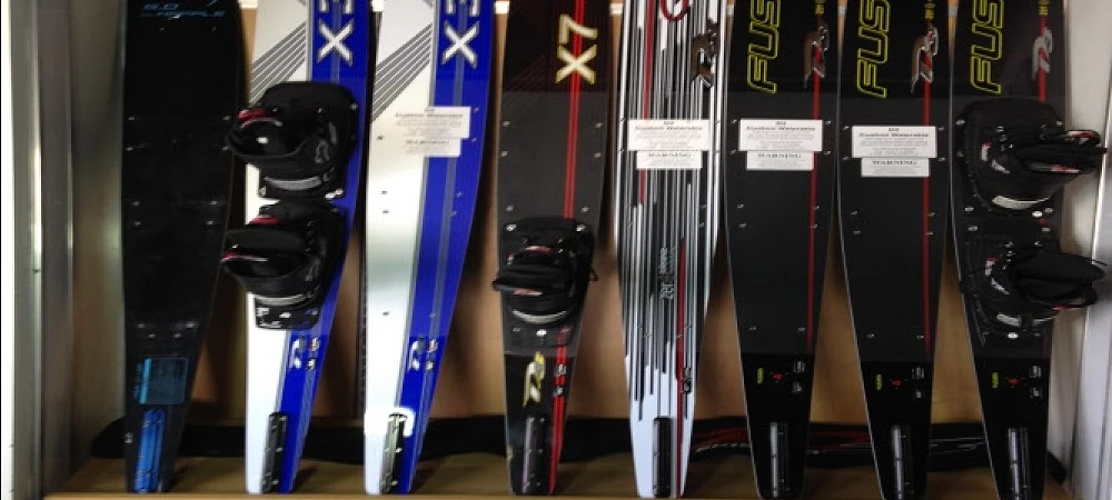 Ski World - Waterskiing 1