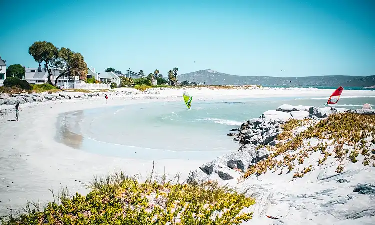 Cape Sports Center - Windsurfing