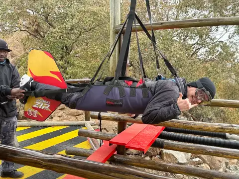 Zip 2000 - Zip Line