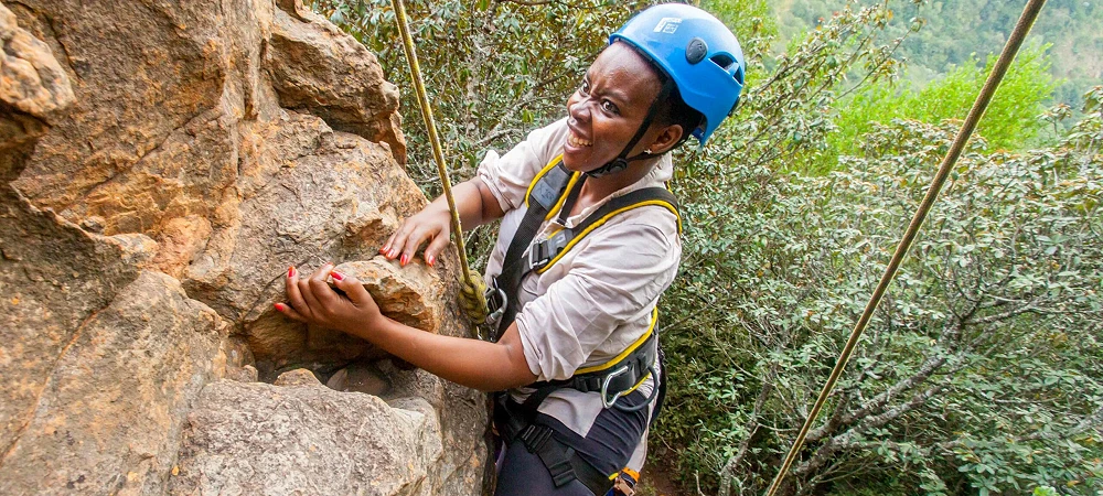 Roc 'n Rope Adventures - Rock Climbing